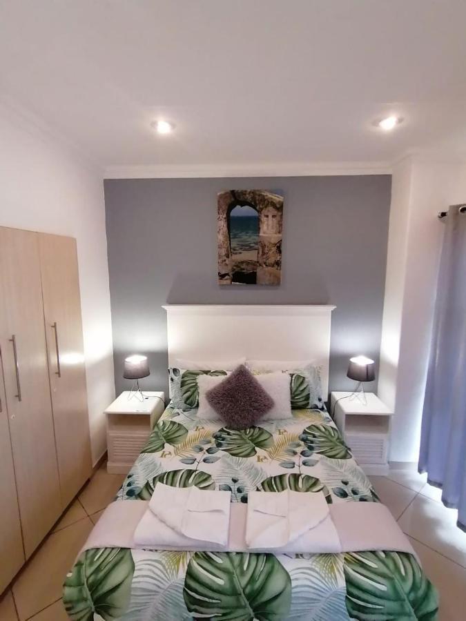 Palm View Guest House Pretoria-Noord Zewnętrze zdjęcie